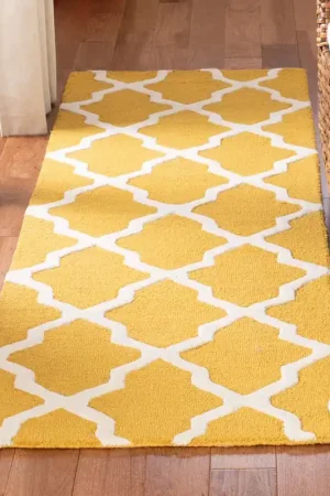 Limited Time Safavieh Cambridge Rug Collection CAM121Q - Gold / Ivory