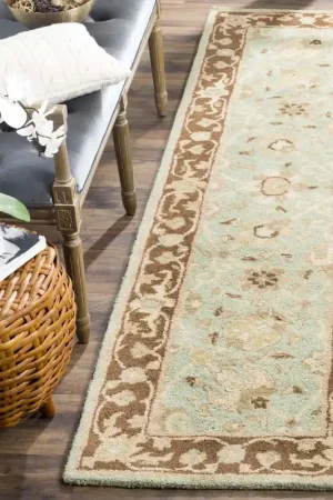 Safavieh Antiquity Rug Collection AT21H - Green / Brown Editor’s Pick