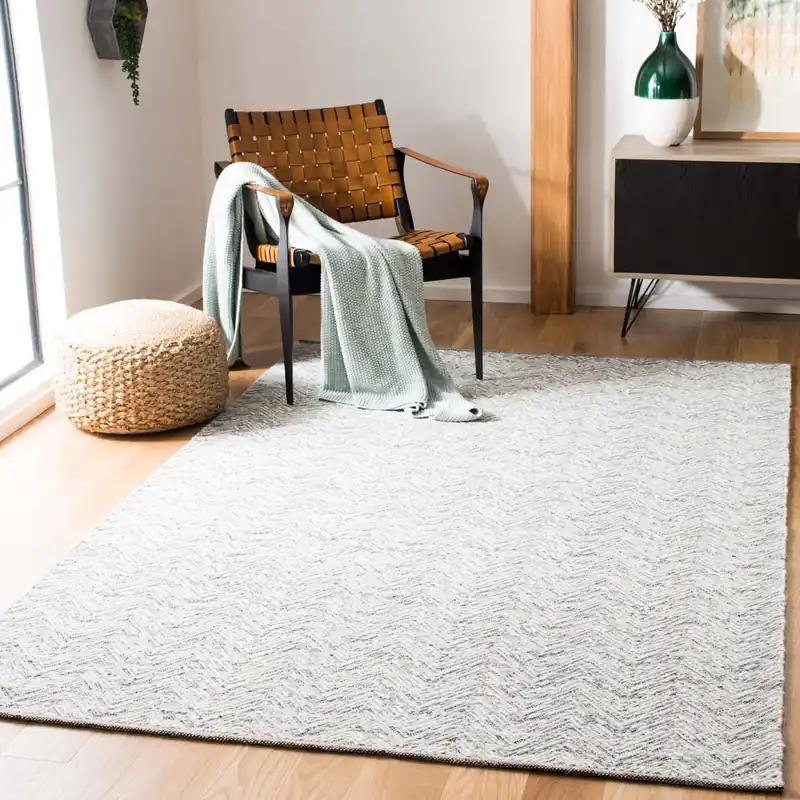 Safavieh Kilim Rug Collection KLM406F - Grey Affordable