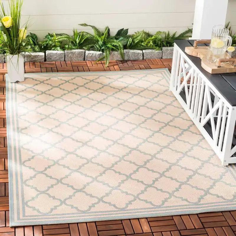 Free Delivery Safavieh Beach House Rug Collection: BHS121L - Cream / Aqua