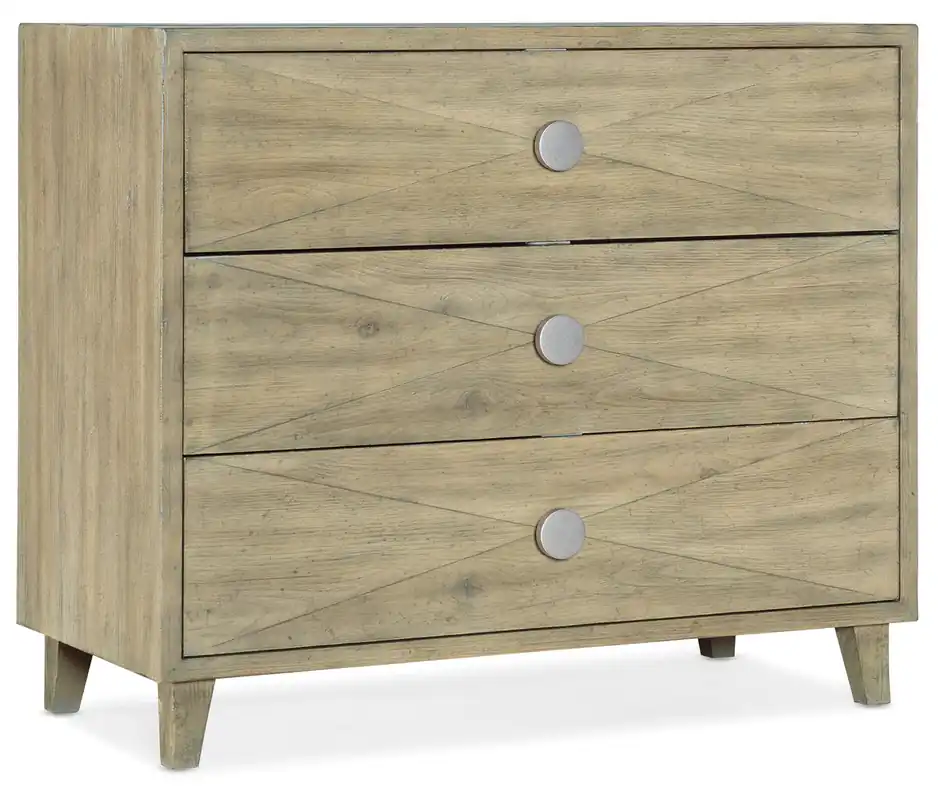 Hassle-Free Returns Surfrider Bachelors Chest | Hooker Furniture - 6015-90017-80