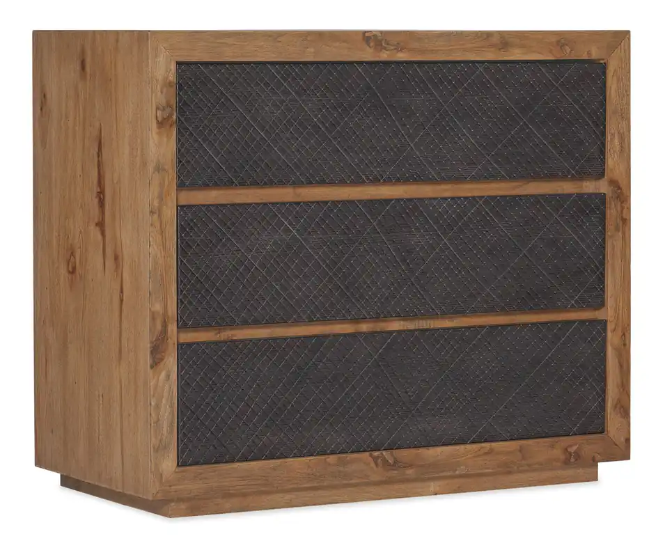 Big Sky Bachelors Chest | Hooker Furniture - 6700-90117-80 Last Chance