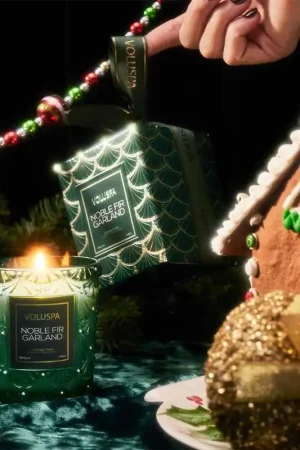 Top Pick Noble Fir Garland Classic Candle