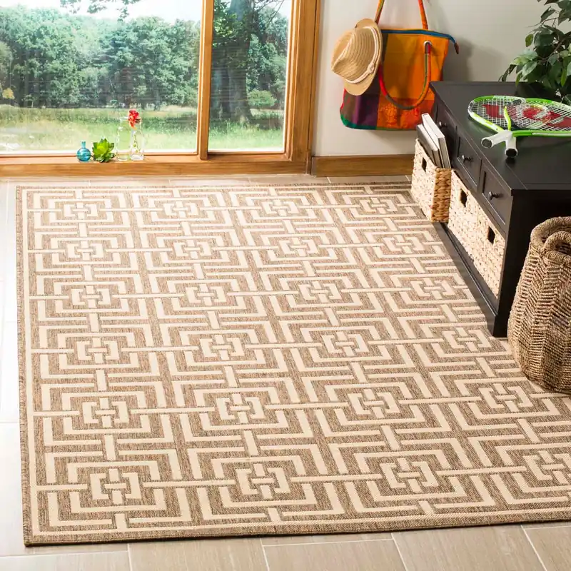 Reduced Price Safavieh Linden Rug Collection: LND128D - Beige / Cream