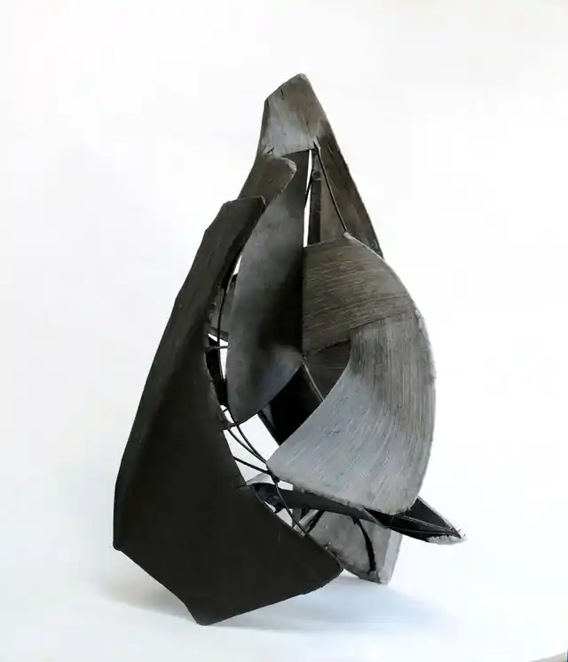 Reduced Price ▷ Nostalgie by Ji-Yun, 2018 | Aluminium Sculpture
