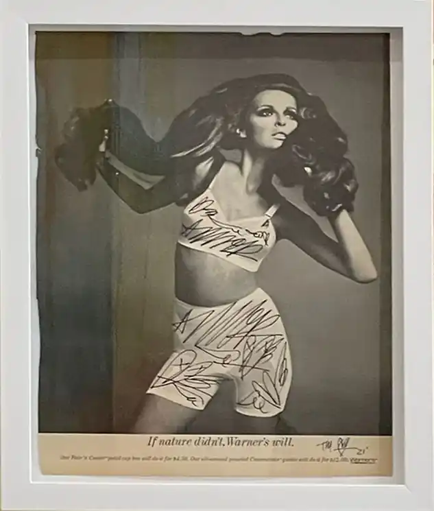 ▷ Natural Woman by Tiago Magro, 2021 | Collage Drawing Fan Favorite